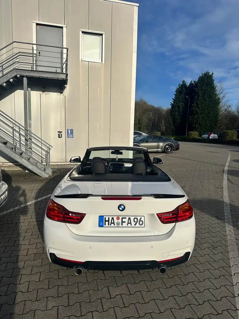 BMW 435 435i Cabrio xDrive Sport-Aut. M Sport Weiß - 2