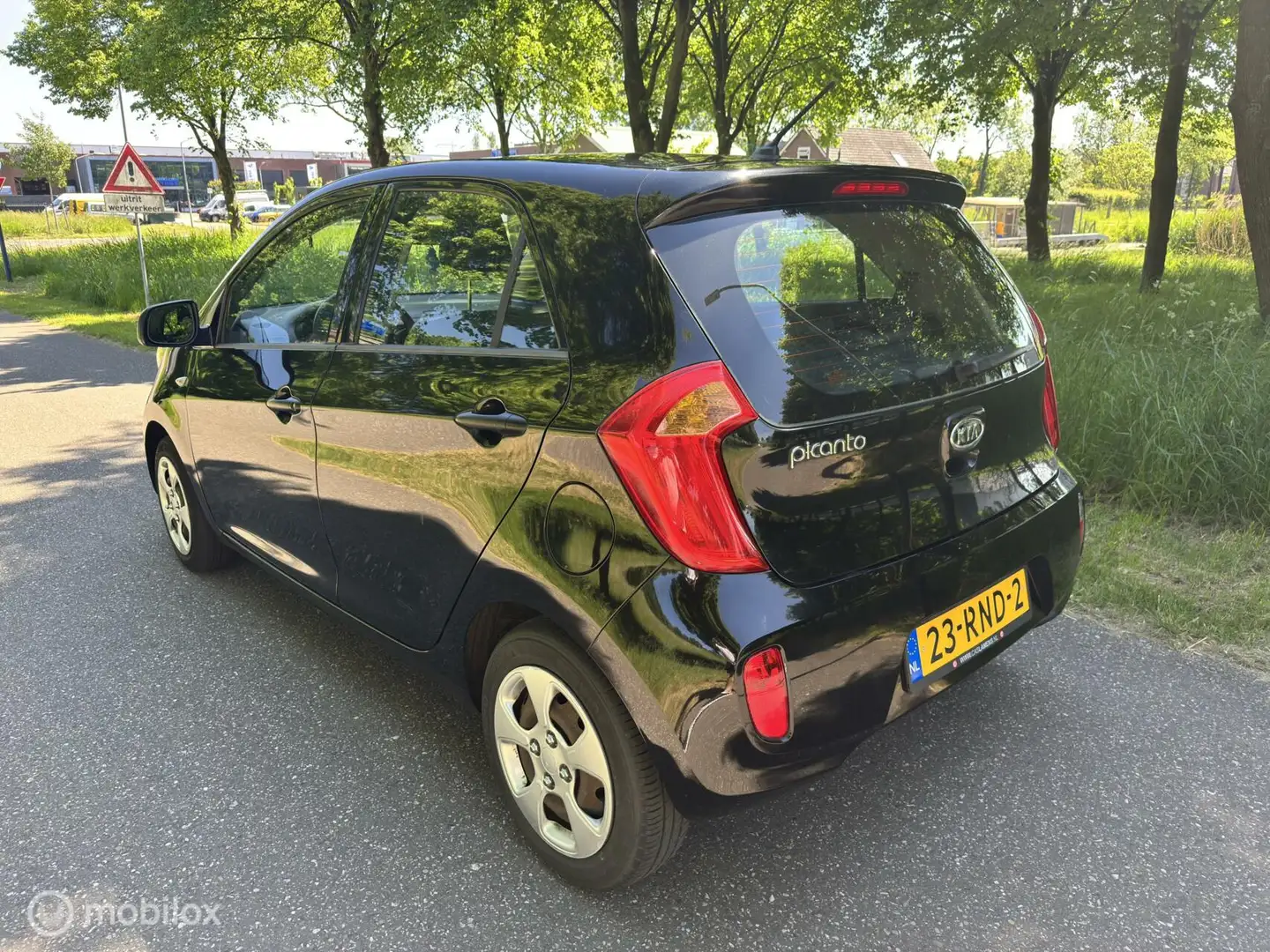 Kia Picanto 1.0 CVVT Airco*NEW APK*1E EIGENAAR*ONDERHOUDEN Zwart - 2