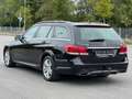 Mercedes-Benz E 220 T CDI BlueEfficiency Avantgarde*AHK*PDC* Schwarz - thumbnail 8