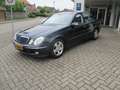 Mercedes-Benz E 320 3.2 E320 SEDAN AUT Avantgarde / 2e EIG Noir - thumbnail 3