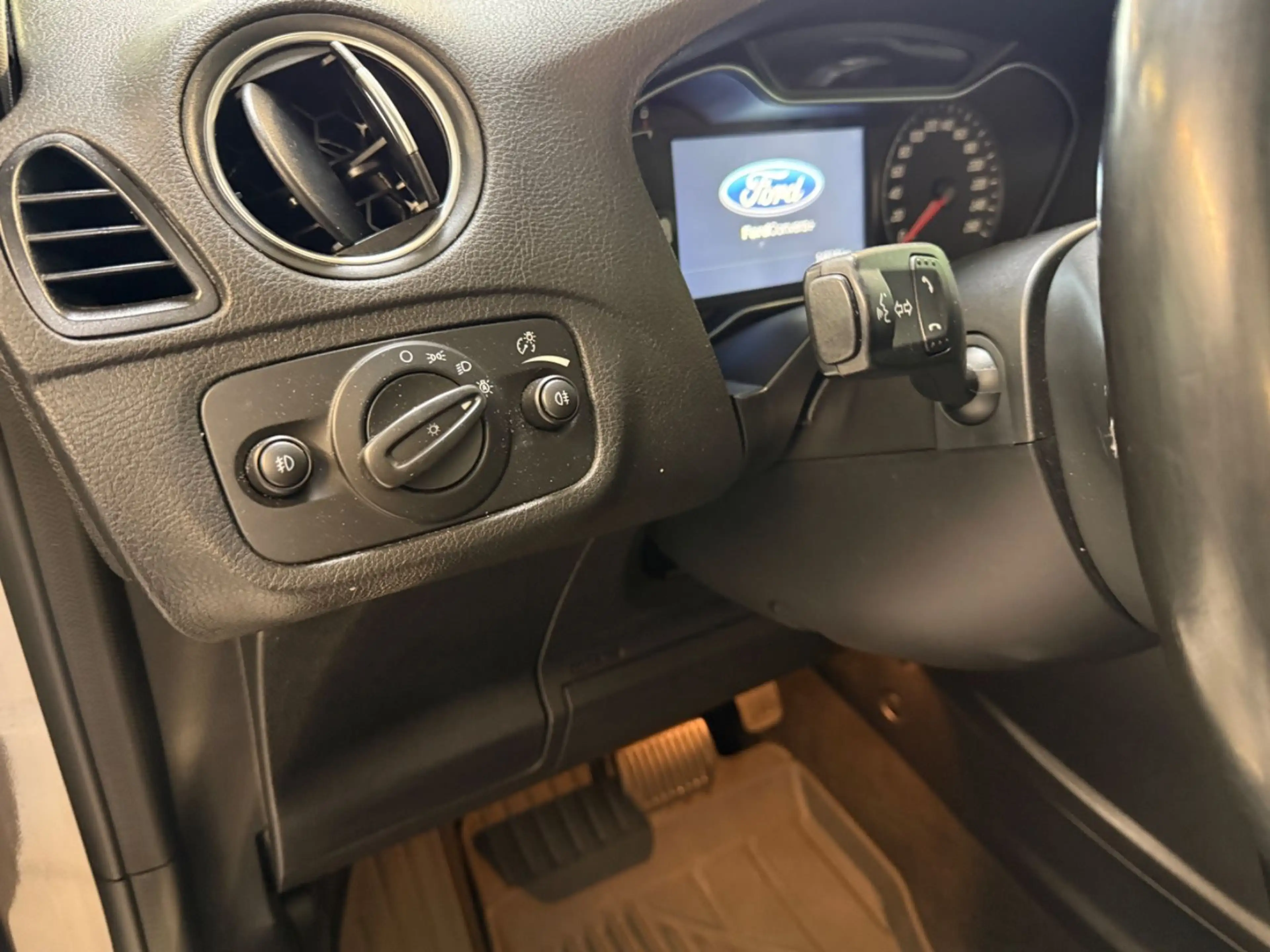 Ford Galaxy Titanium*Standheizung*Sitzbelüftung* — photo 14