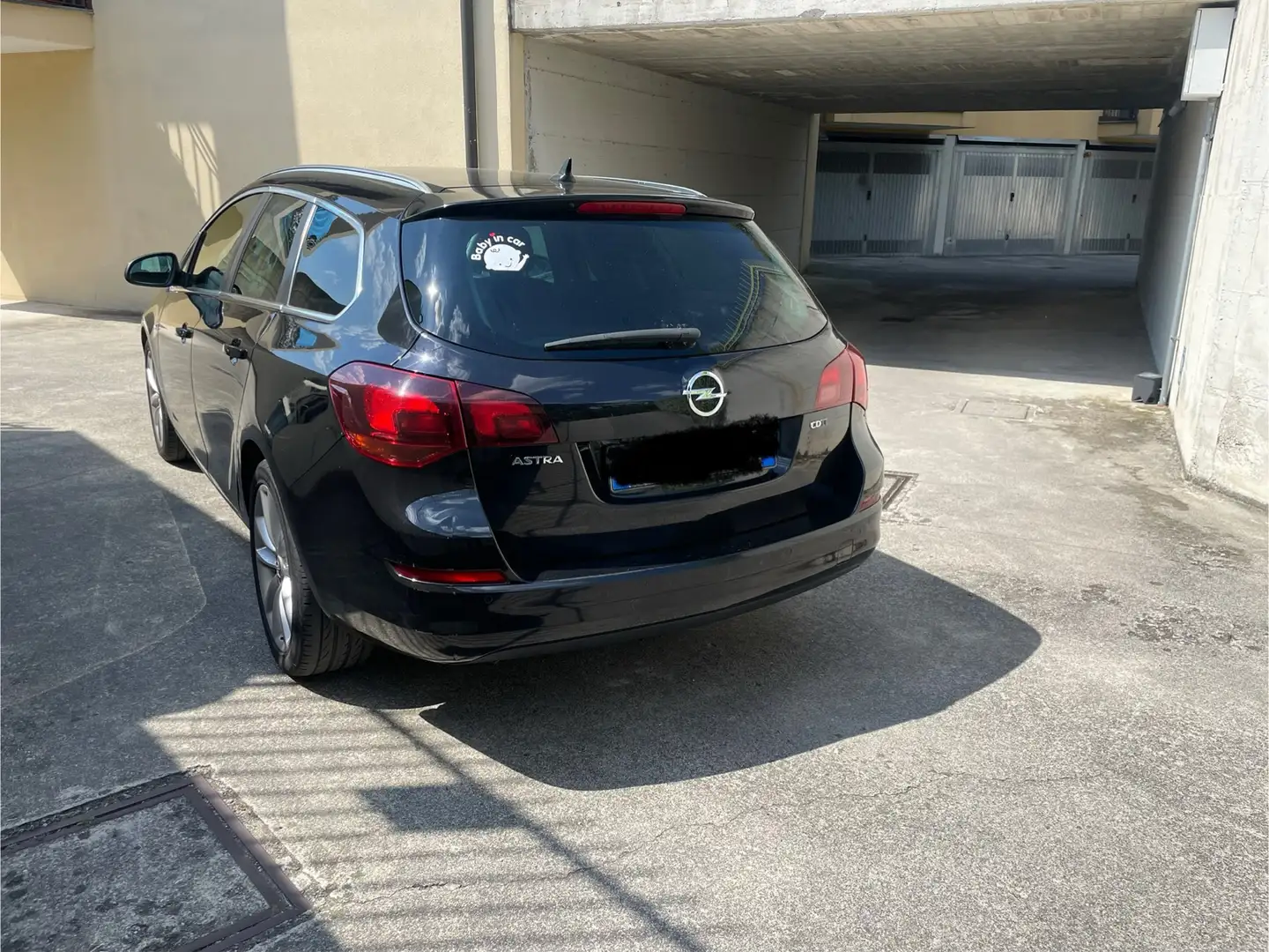 Opel Astra Sports Tourer 1.7 cdti Cosmo 125cv - 2