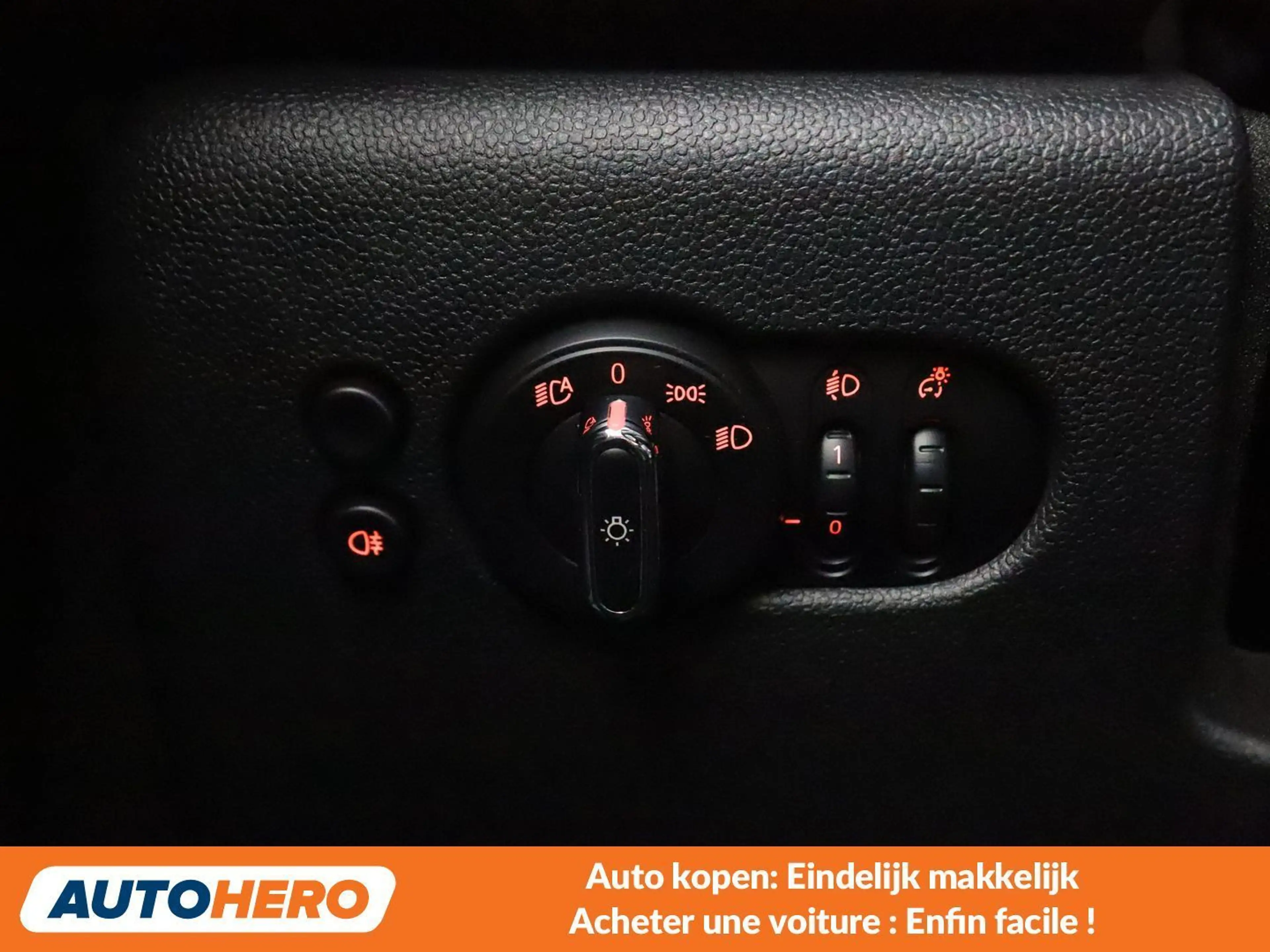 MINI Cooper D Cooper D — photo 12