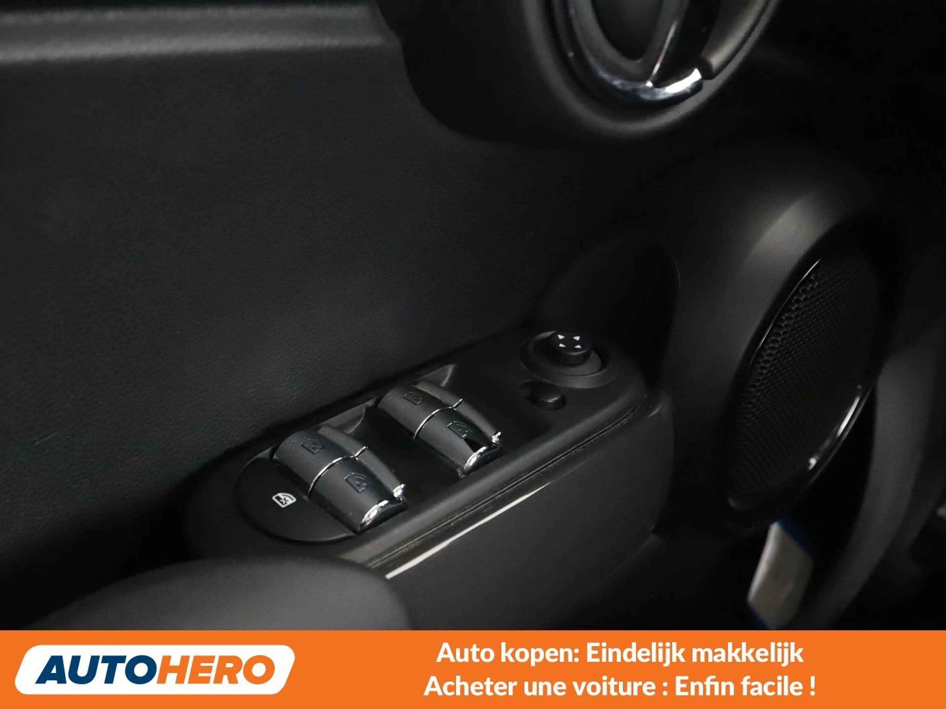 MINI Cooper D Cooper D — photo 13