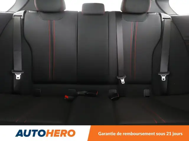 BMW 1 Series view 15