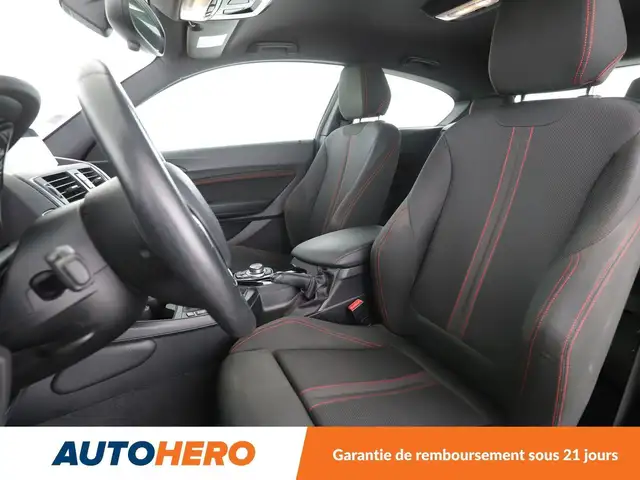 BMW 1 Series view 10