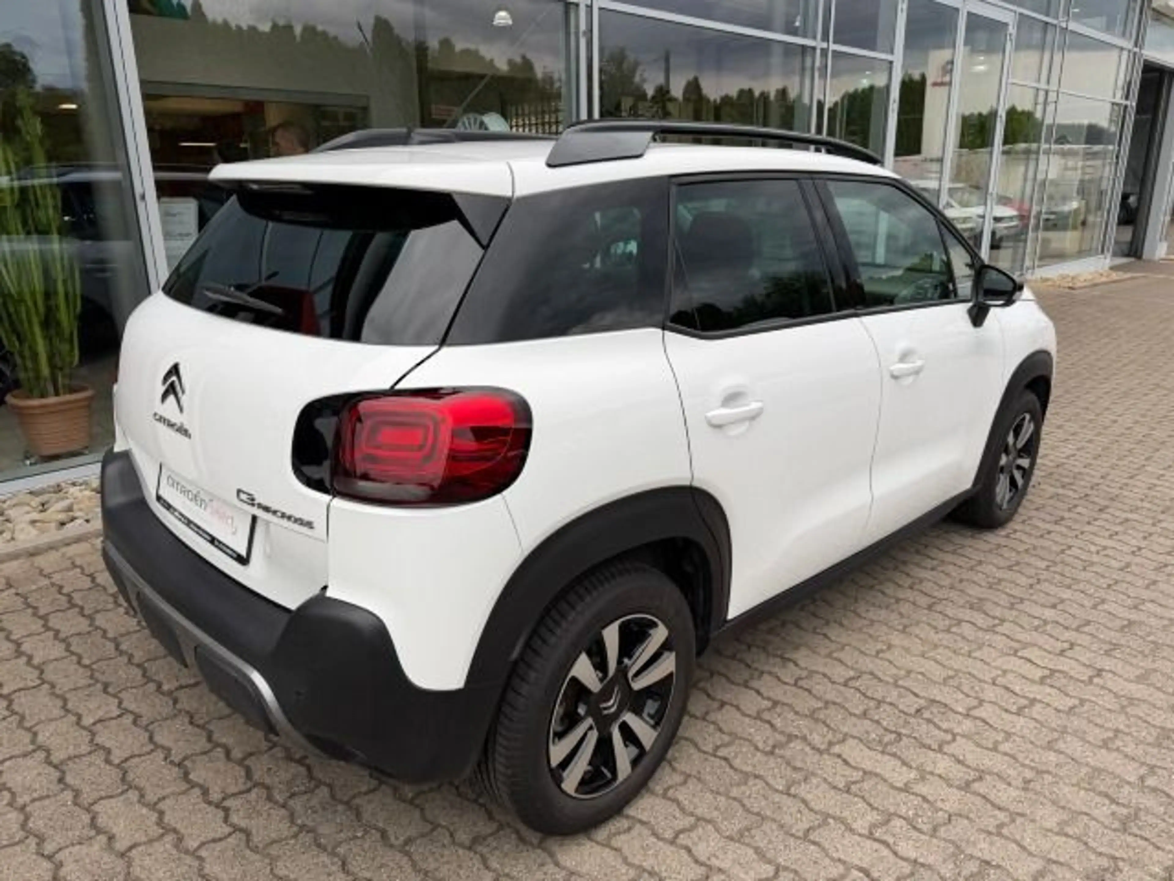 Citroen C3 Aircross EAT6 VTi 130 Shine PureTech S&S / Au — photo 4