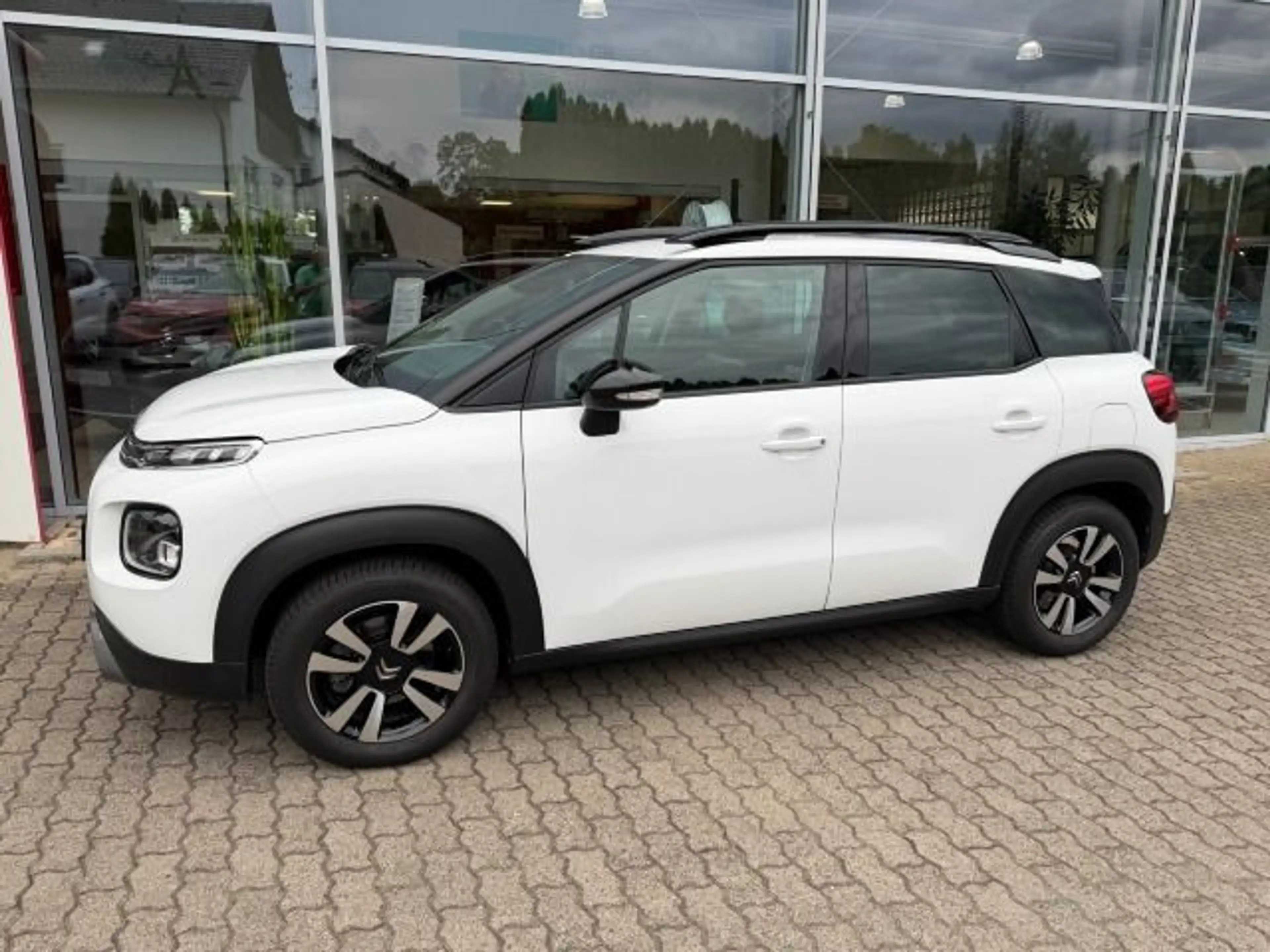 Citroen C3 Aircross EAT6 VTi 130 Shine PureTech S&S / Au — photo 2