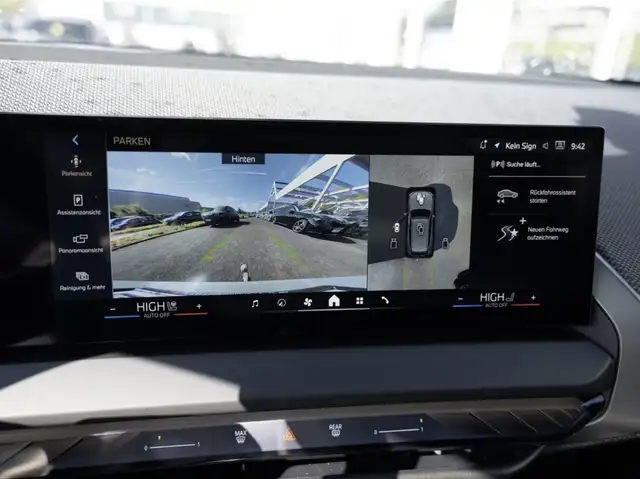 BMW X3 view 11