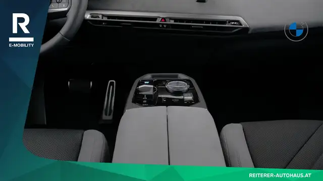 BMW Ix view 15