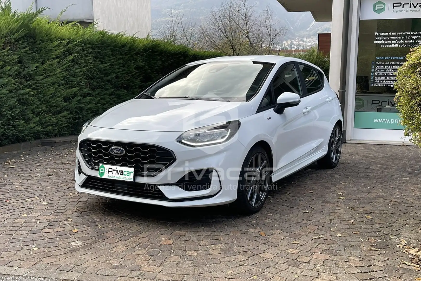Ford Fiesta Fiesta 1.0 Ecoboost Hybrid 125 CV 5 porte ST-Line Bianco - 1