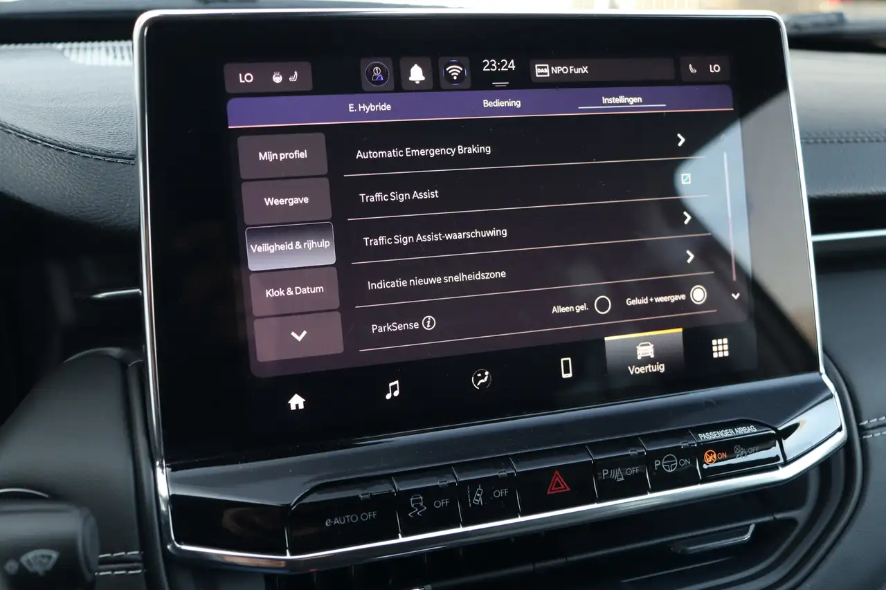 Jeep Compass 1.5T e-Hybrid Longitude | 360 Camera | Stoel-/Stuu 20