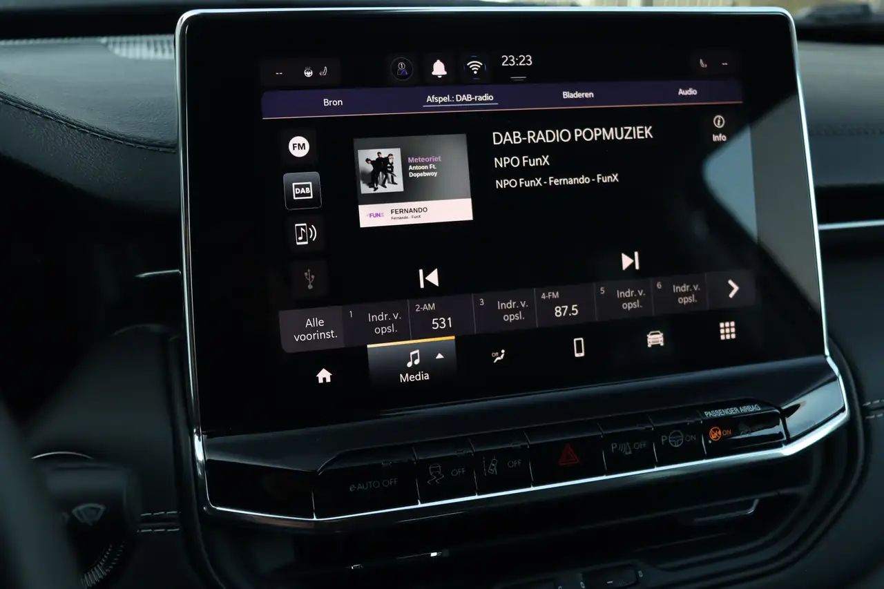 Jeep Compass 1.5T e-Hybrid Longitude | 360 Camera | Stoel-/Stuu 14