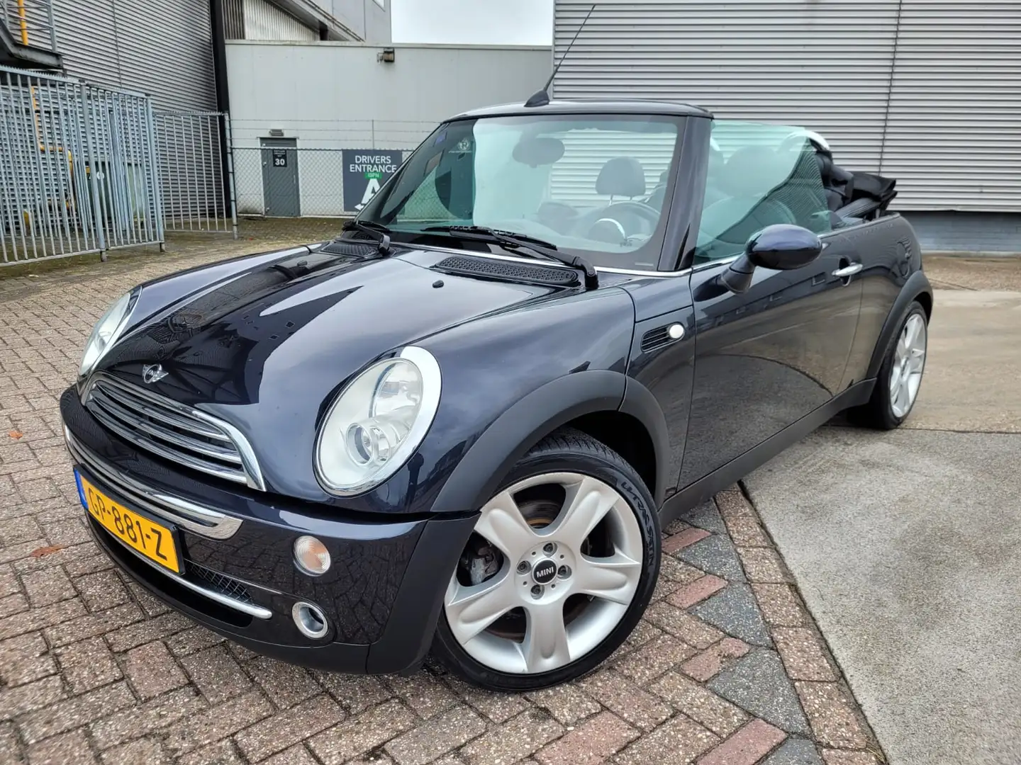 MINI Cooper Cabrio Mini 1.6 Pepper Leder Zwart - 1
