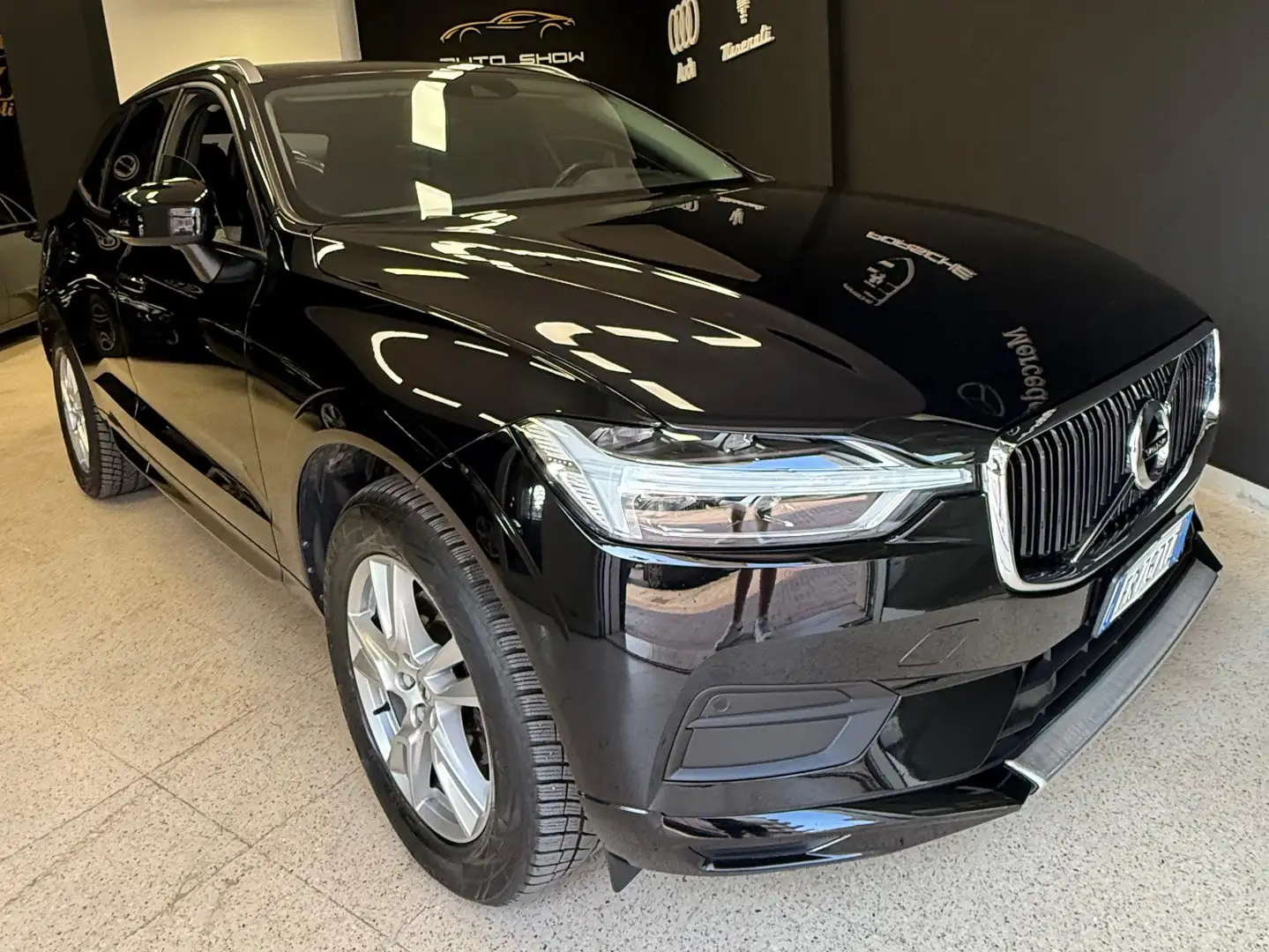 Volvo XC60 XC60 2.0 d4 Inscription geartronic Grigio - 1