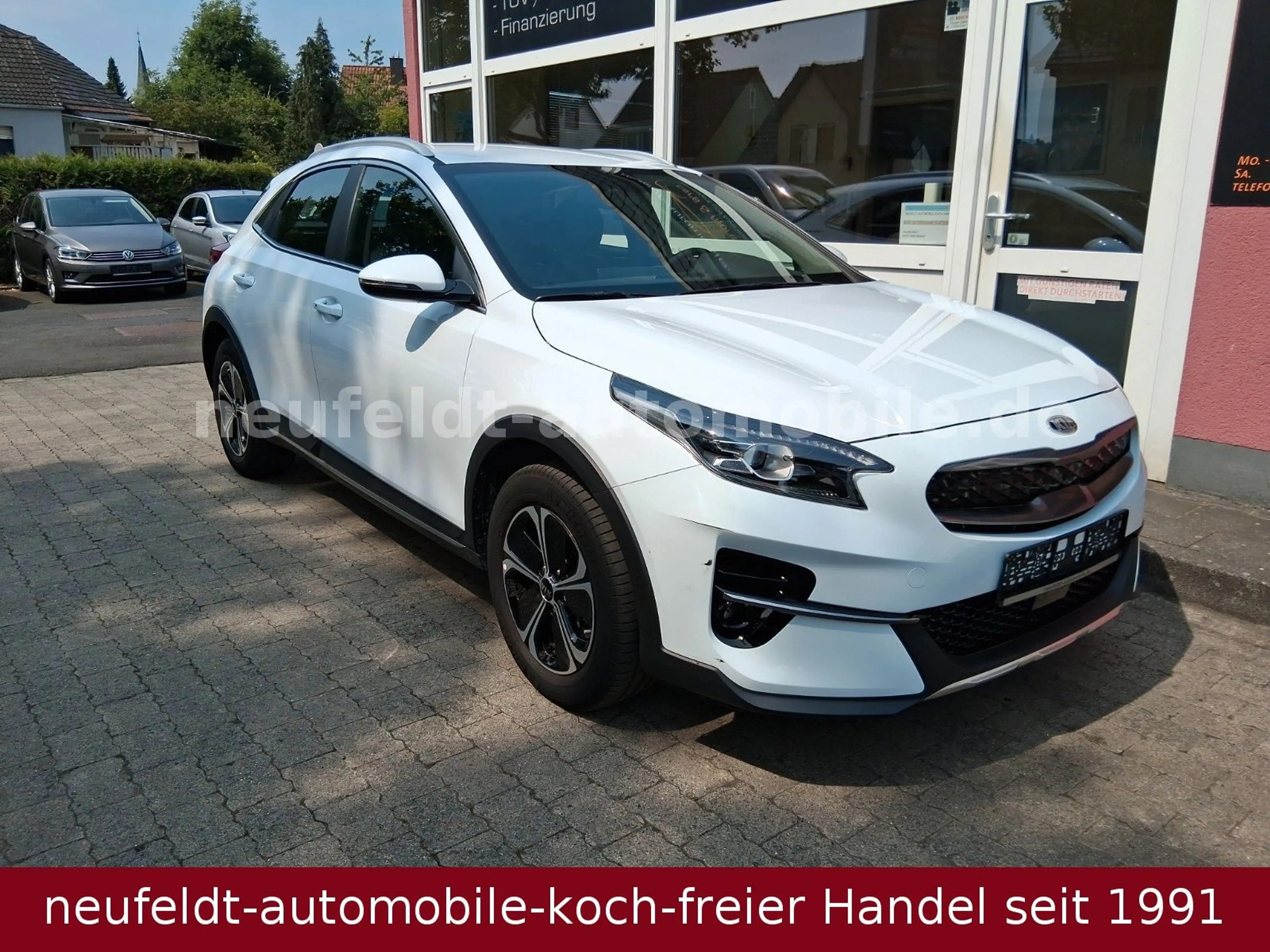Kia XCeed Vision Plug-in Hybrid 1.Hand — photo 2