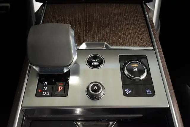 Land Rover Range Rover 3.0 D300 MHEV AWD HSE Ansicht 15