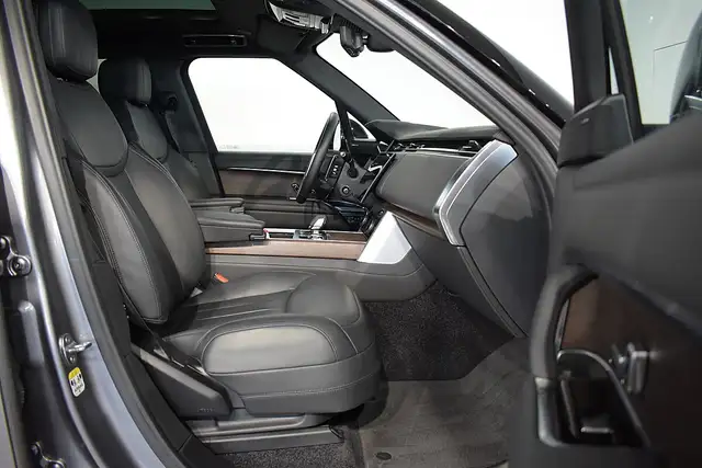 Land Rover Range Rover 3.0 D300 MHEV AWD HSE Ansicht 10