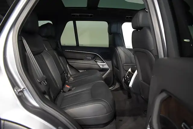 Land Rover Range Rover 3.0 D300 MHEV AWD HSE Ansicht 9