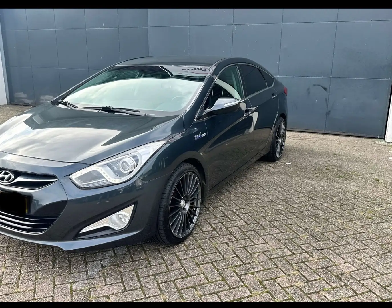 Hyundai i40 1.6 GDi Lounge ISG - 1