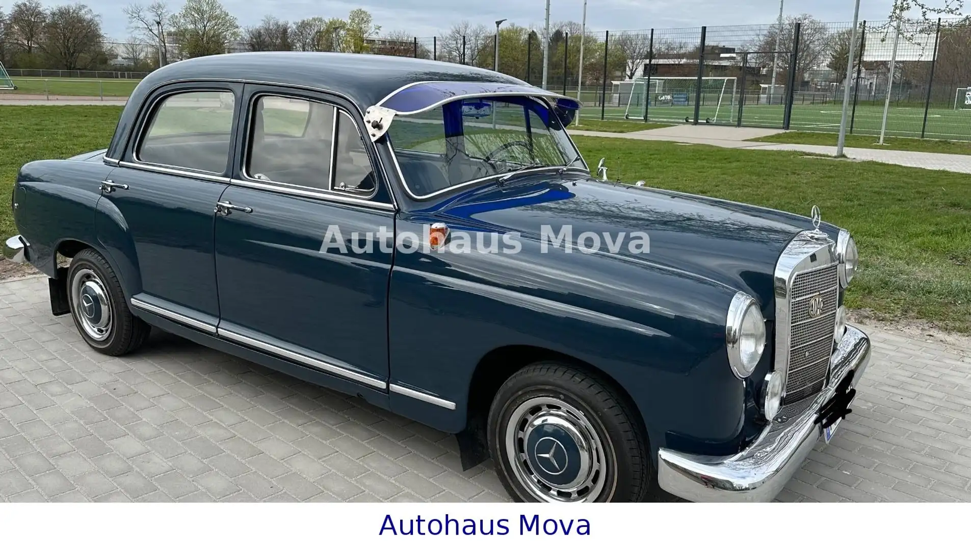 Mercedes-Benz ponton Bleu - 2