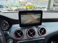 Mercedes-Benz GLA 200 d Automatik 136PS **AMG LINE** Topzustand Silber - thumbnail 17