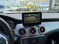 Mercedes-Benz GLA 200 d Automatik 136PS **AMG LINE** Topzustand Silber - thumbnail 16