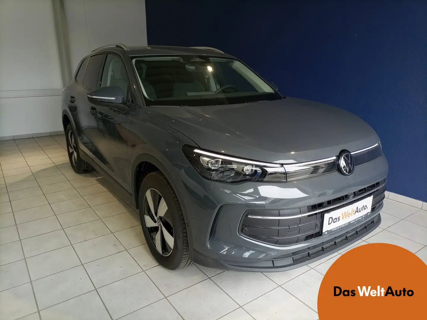Volkswagen Tiguan Friends TDI 4MOTION DSG Gris - 1