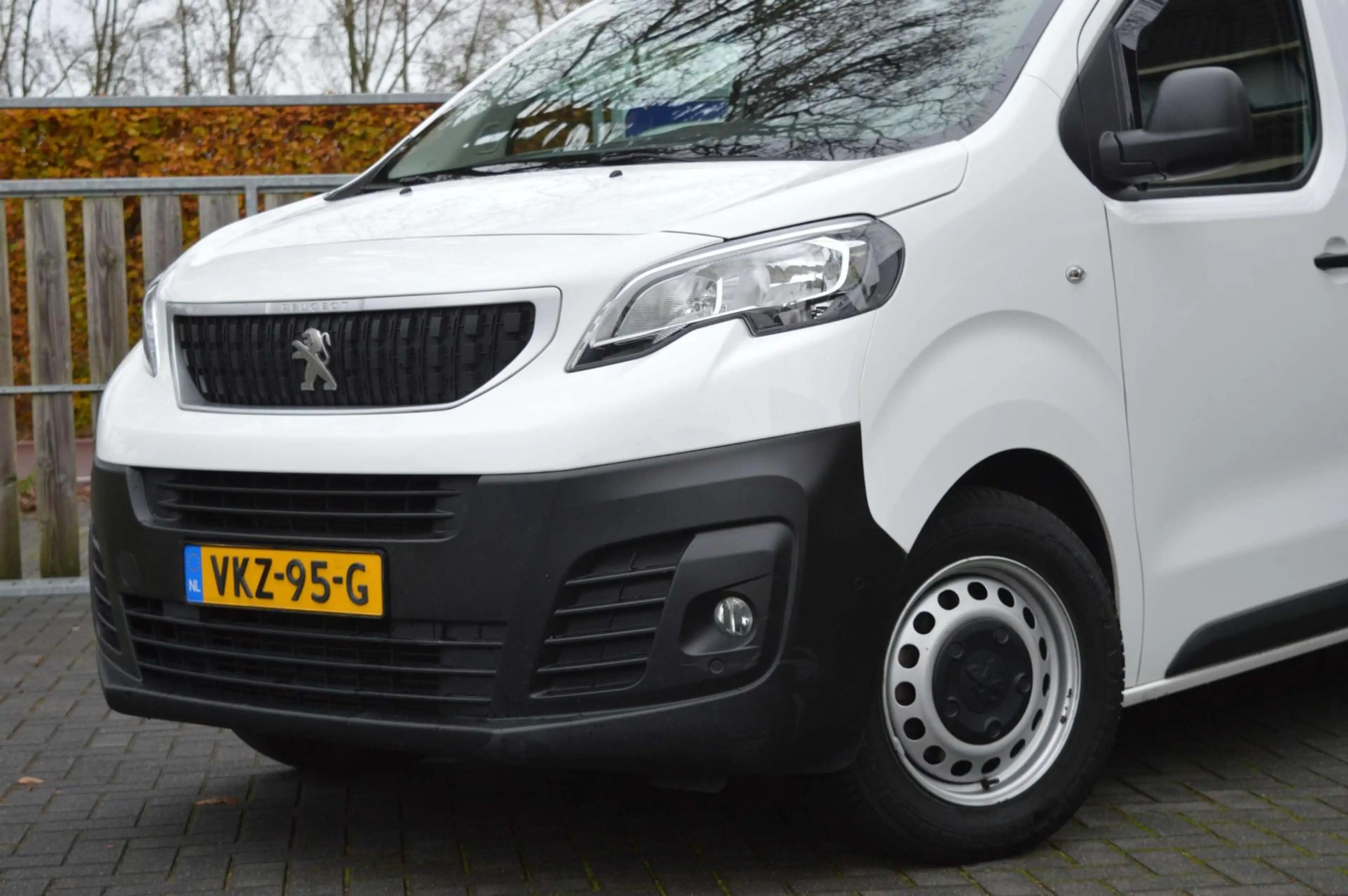 Peugeot Expert 1.5 BlueHDI 100 Standard Premium | 3-zits | Navi — photo 7