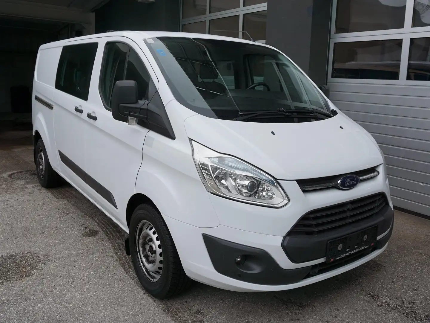 Ford Transit Custom 330 L2 Trend Weiß - 1