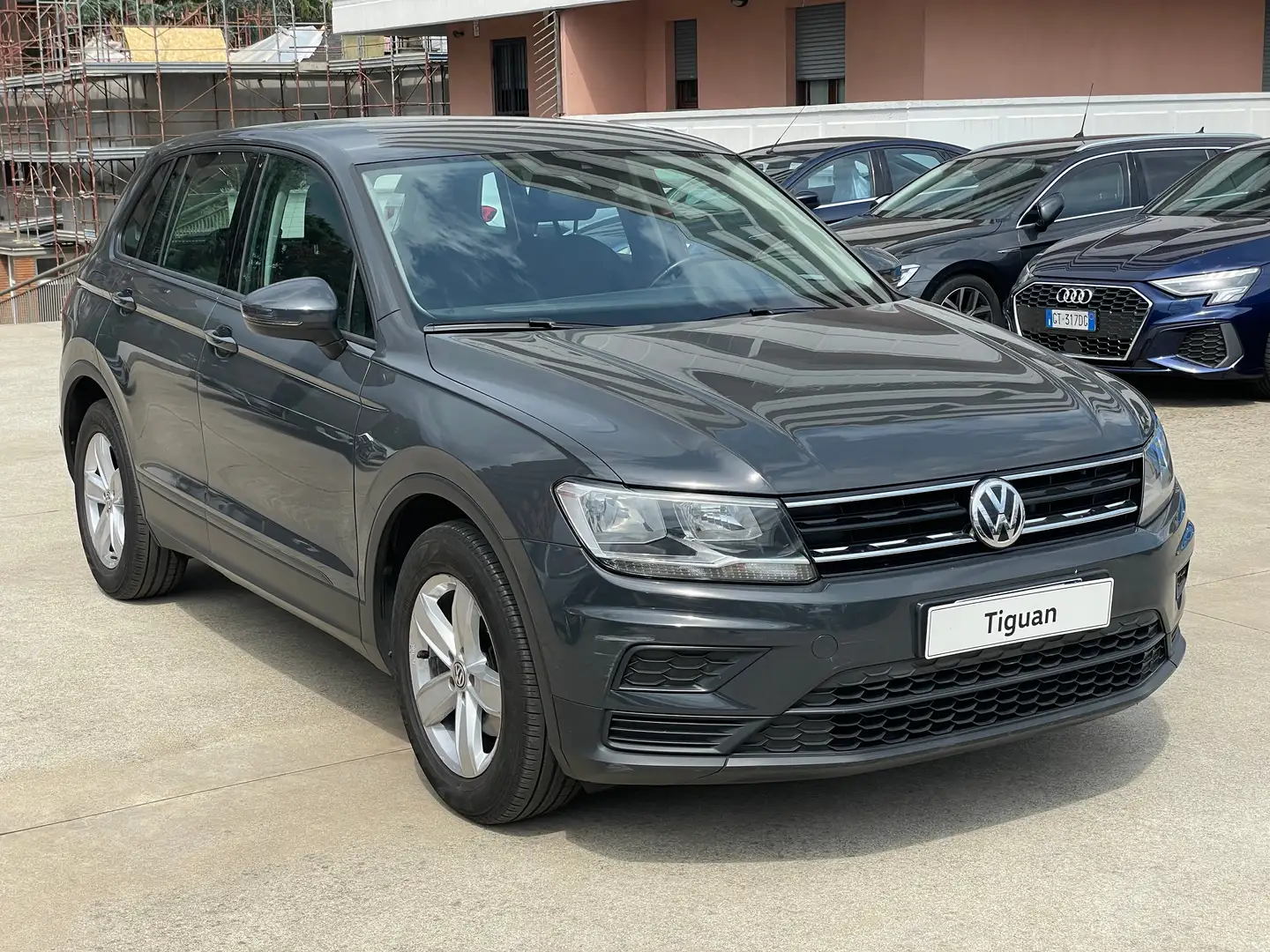 Volkswagen Tiguan Tiguan 1.4 TSI Urban 125cv Grigio - 1