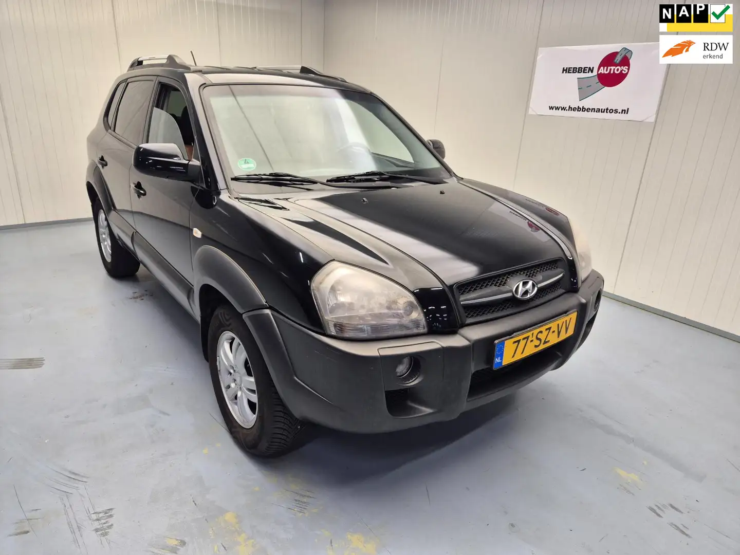 Hyundai TUCSON 2.0i Style World Cup edition Leer Airco Ecc Cruise Negro - 1