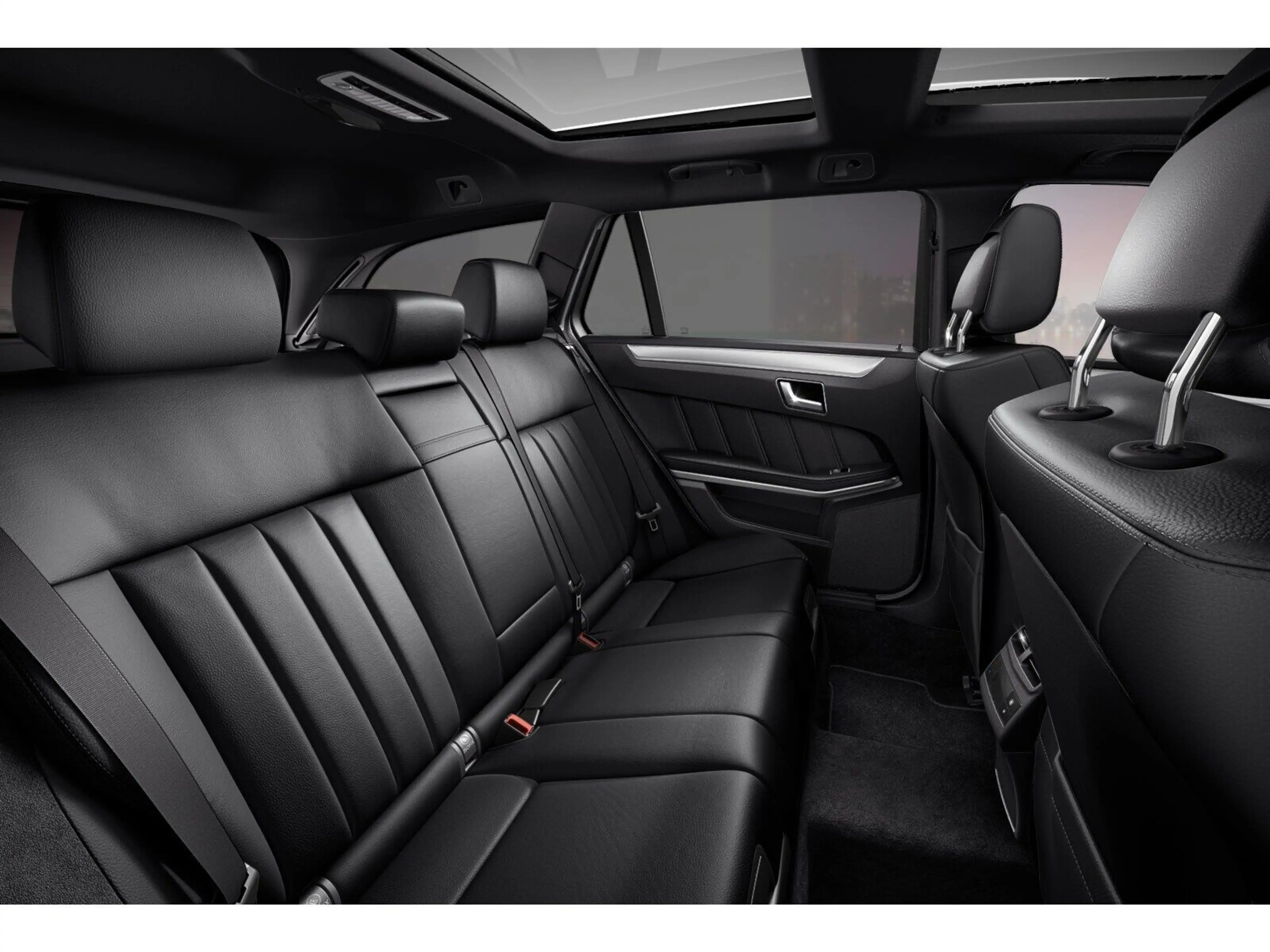 Mercedes-Benz E 250 BlueTEC T Avantgarde+COMAND+Totwinkel+PANO — photo 10