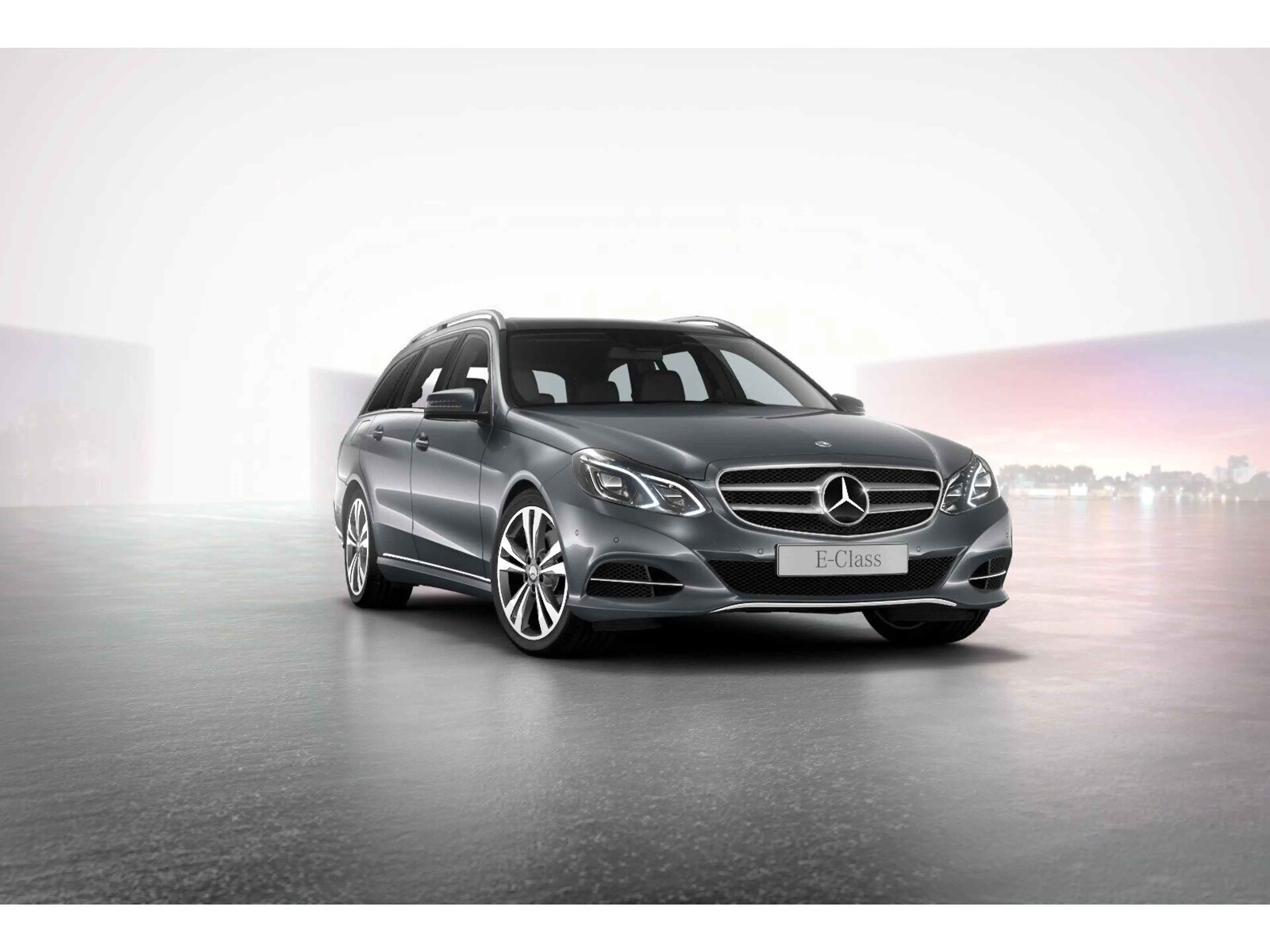Mercedes-Benz E 250 BlueTEC T Avantgarde+COMAND+Totwinkel+PANO — photo 5