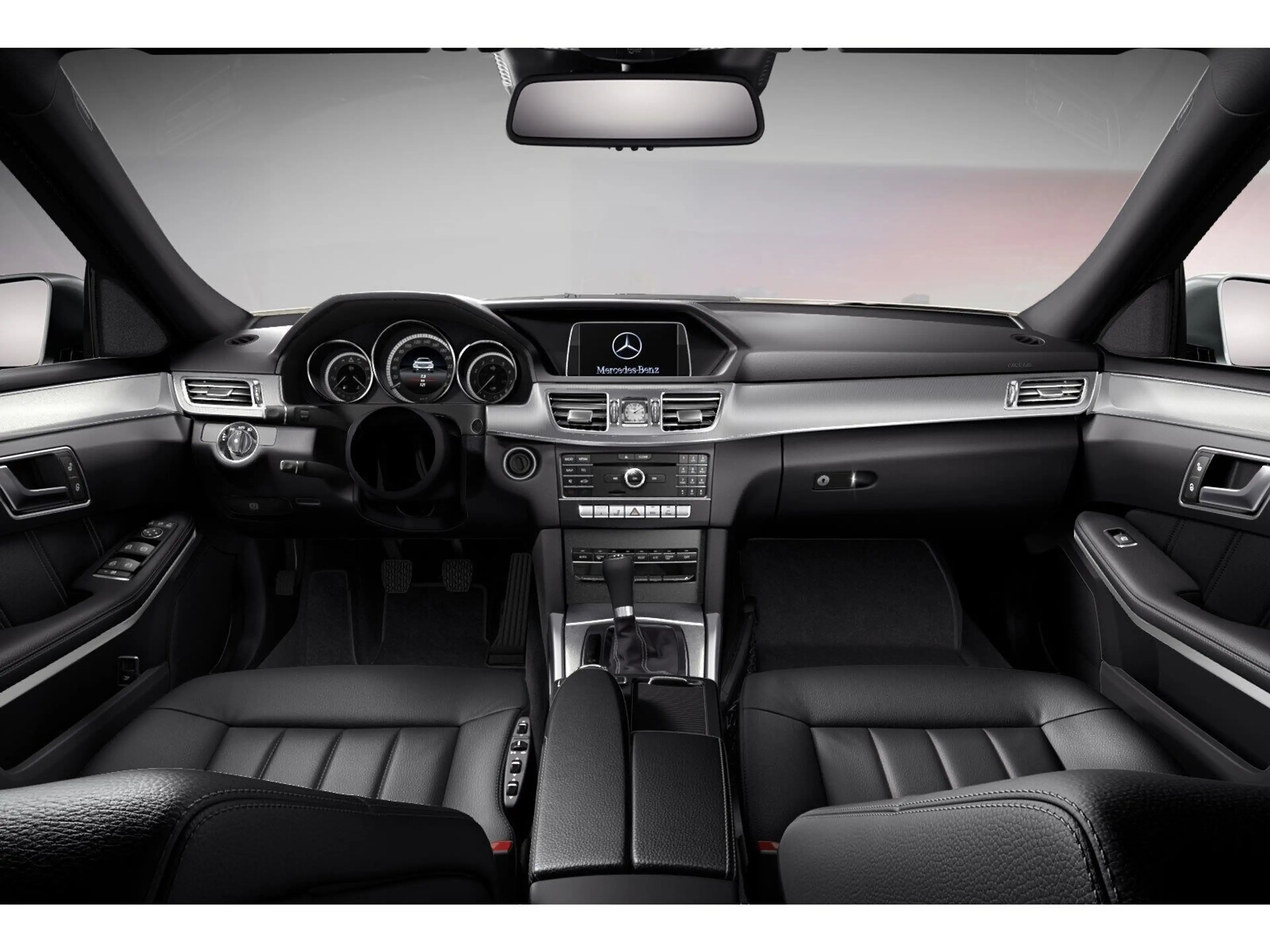 Mercedes-Benz E 250 BlueTEC T Avantgarde+COMAND+Totwinkel+PANO — photo 8