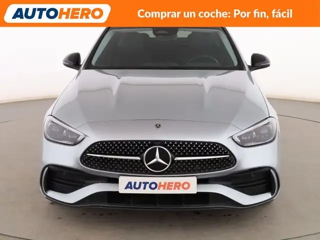 Mercedes-Benz C-Class view 9