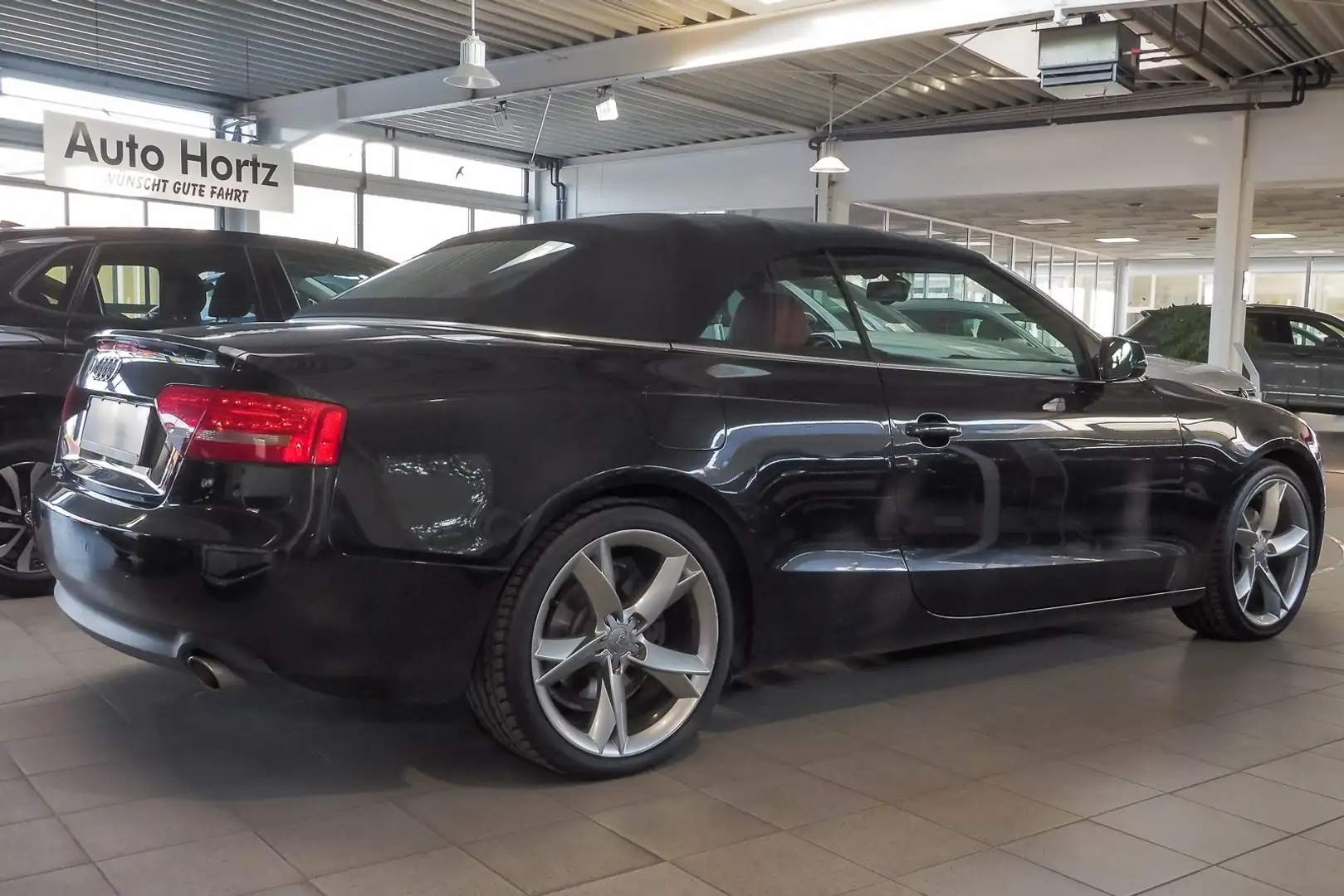Audi A5 Cabriolet 3.0 TDI quattro S-Tronic, Leder, Navi Schwarz - 2