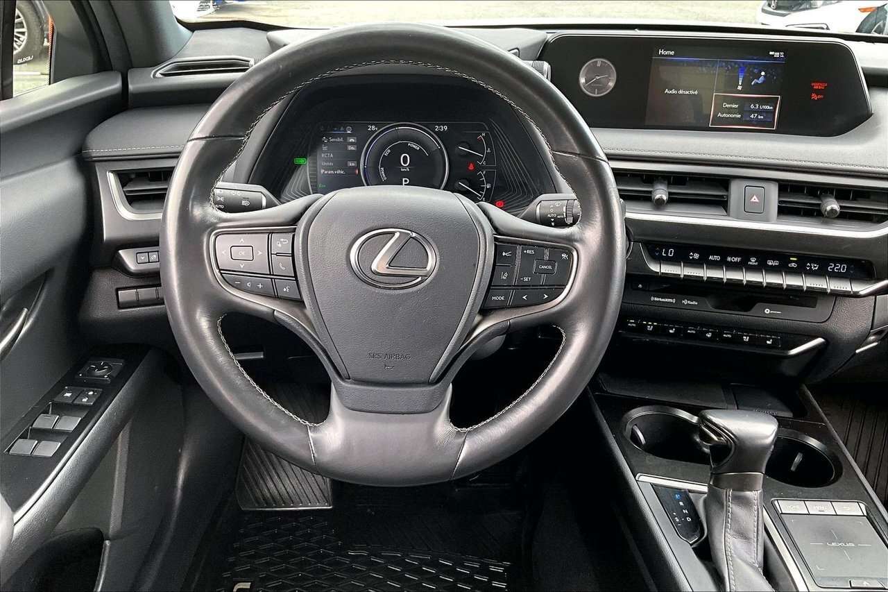 2020 Lexus UX 250H PREMIUM HYBRID - AWD - SUNROOF - VENTILATED S — снимка 1