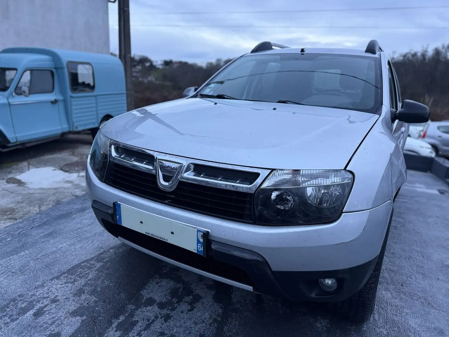 Dacia Duster 1.6 16V 105CH ECO² BIOETHANOL LAUREATE 4X2 Gris - 2