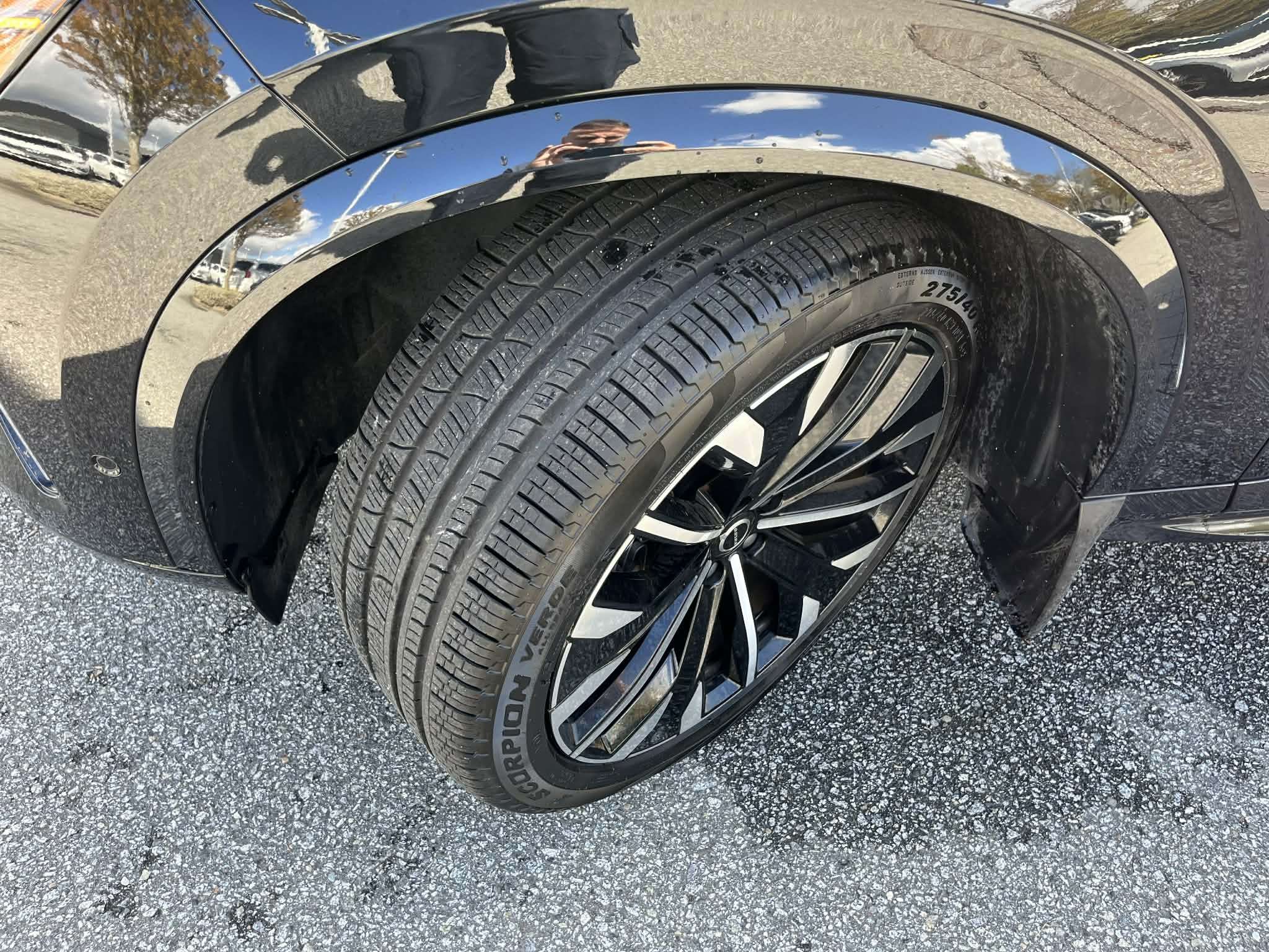 2025 Volvo XC90 2025.5 B6 AWD Plus Bright Theme 7-Seater thumb 26