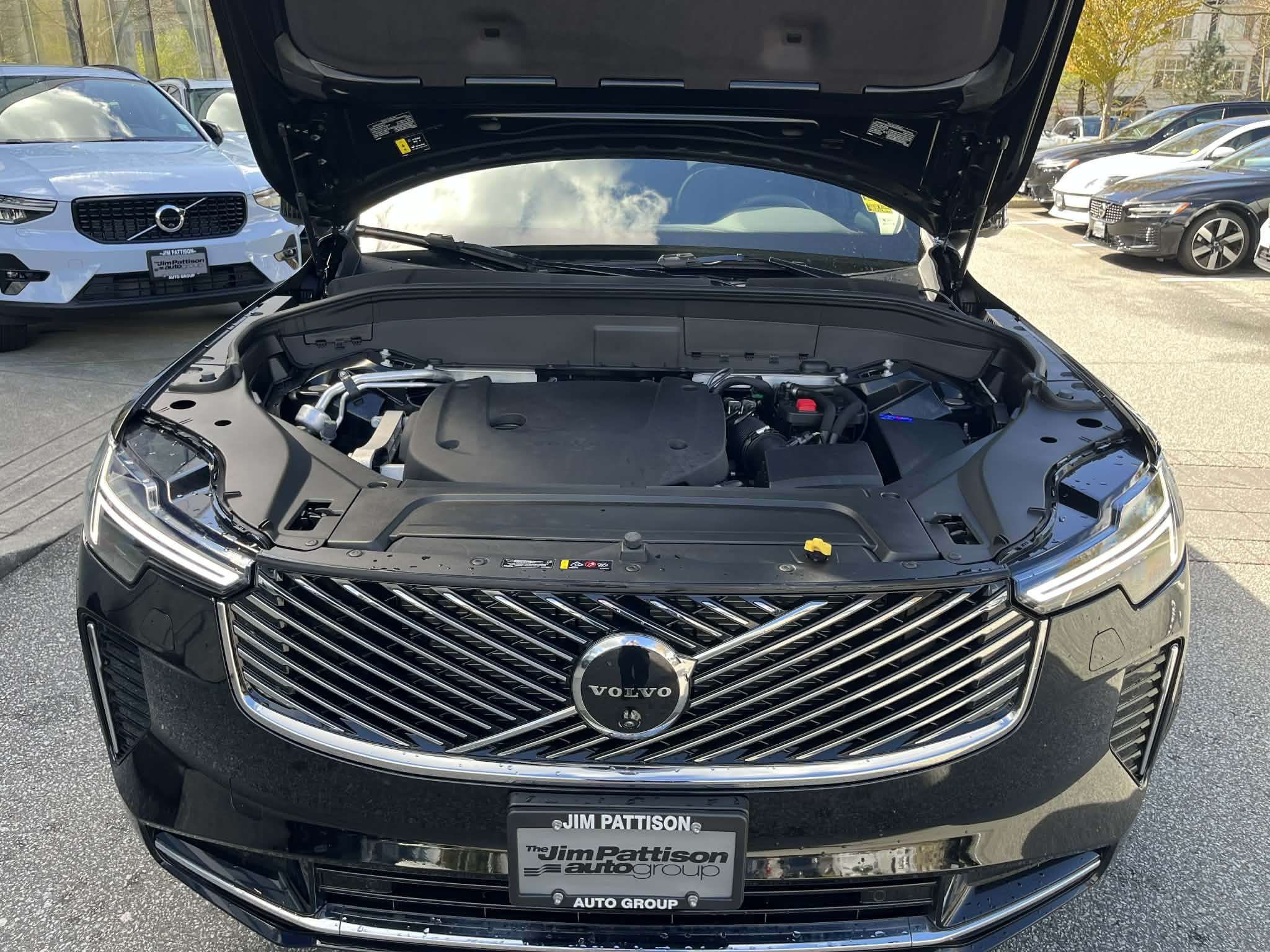2025 Volvo XC90 2025.5 B6 AWD Plus Bright Theme 7-Seater thumb 25
