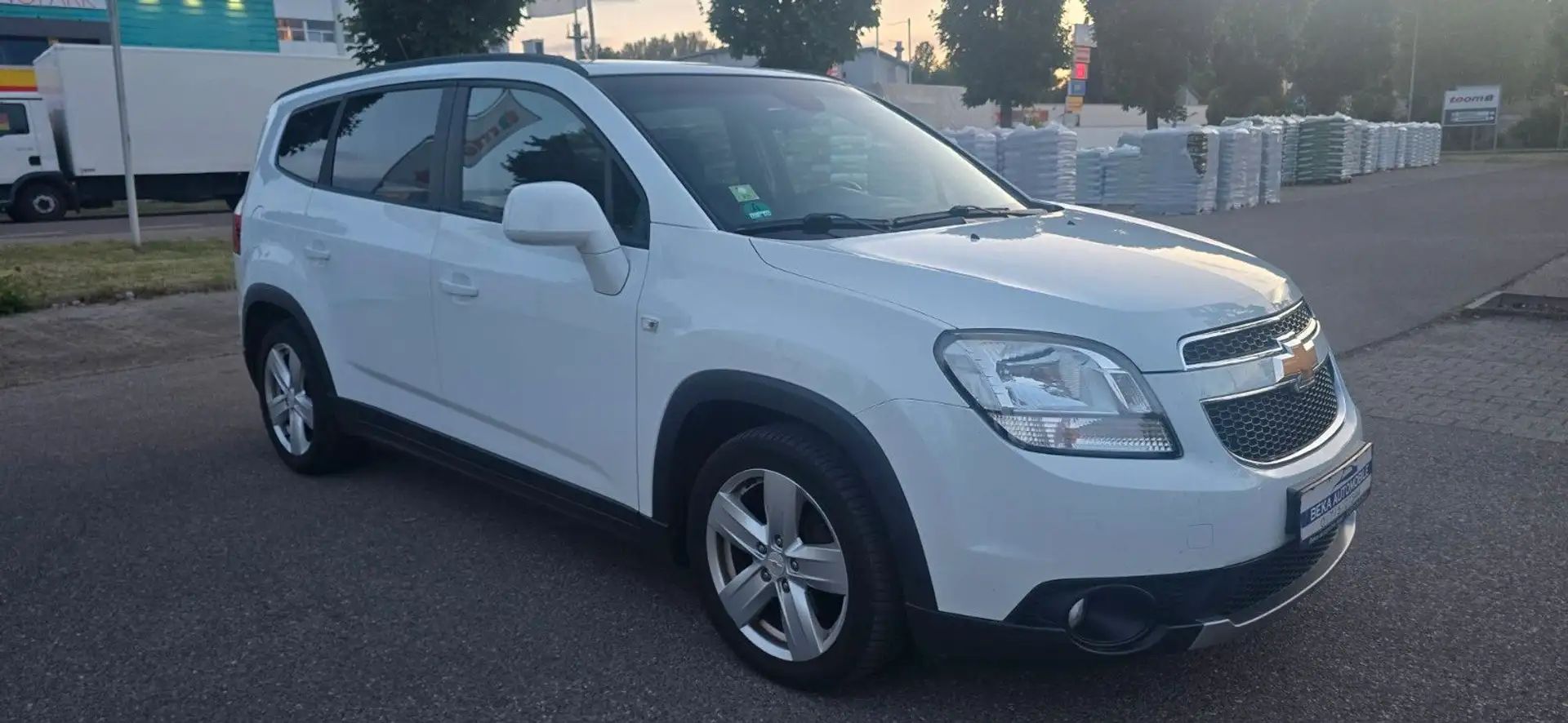 Chevrolet Orlando 2.0TD LT  7 Sitzer -R Kamera - AHK Alb - 2