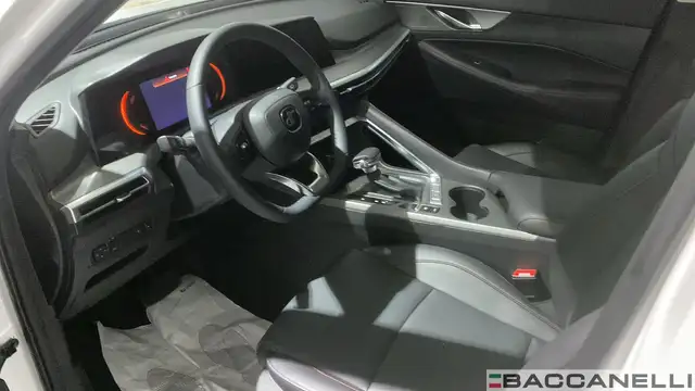 DR Automobiles DR5 view 14