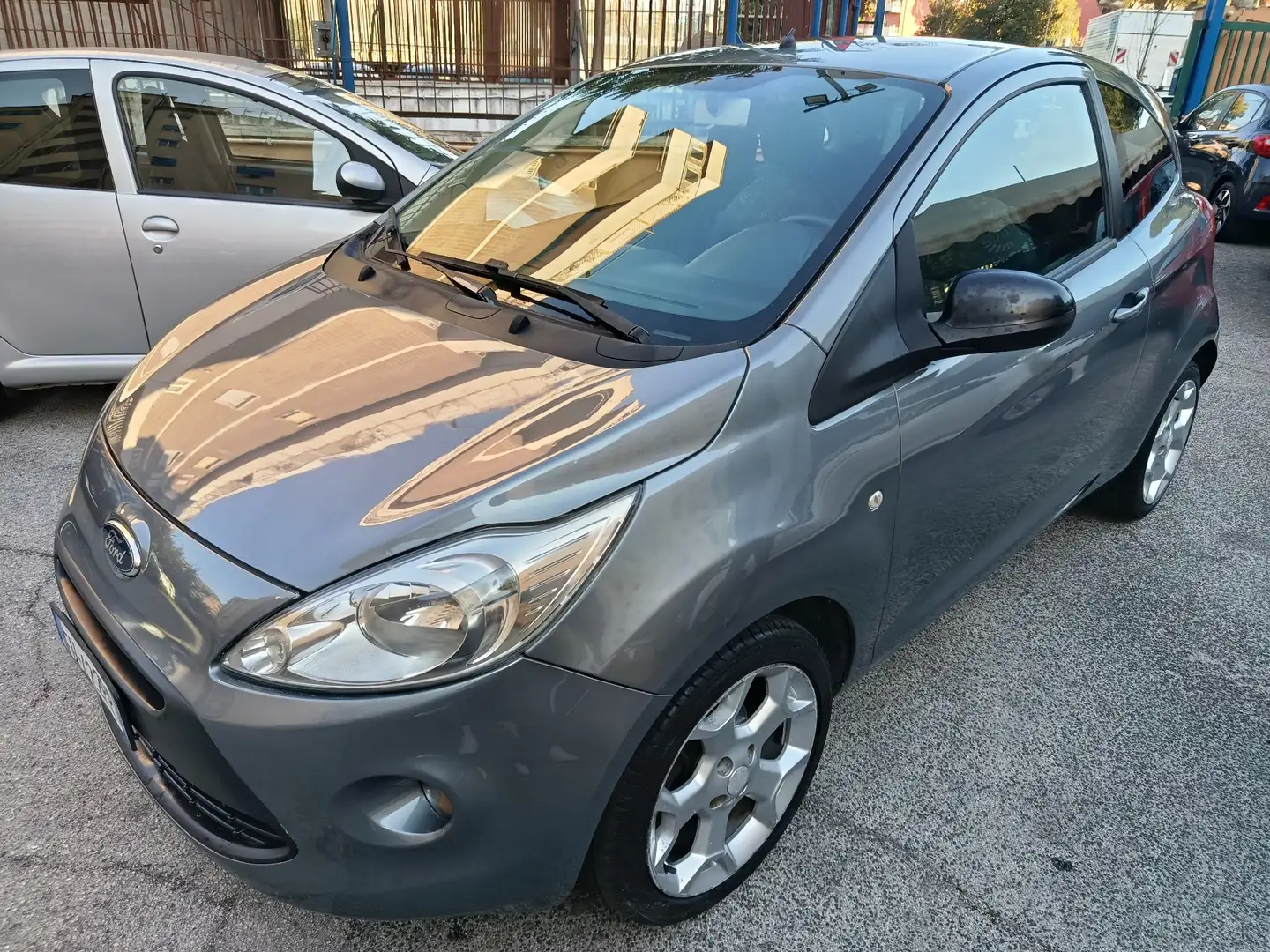 Ford Ka/Ka+ Ka II 3p Ka 1.2 Titanium c/esp,tcs 69cv E5 Grigio - 1