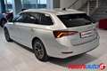 Skoda Octavia WAGON 2.0 TDI 150 CV DSG STYLE + R17 PULSAR AERO Silber - thumbnail 4