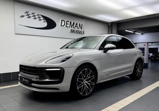 Porsche Macan Macan T * Toit ouvrant * Chrono * BOSE * PASM