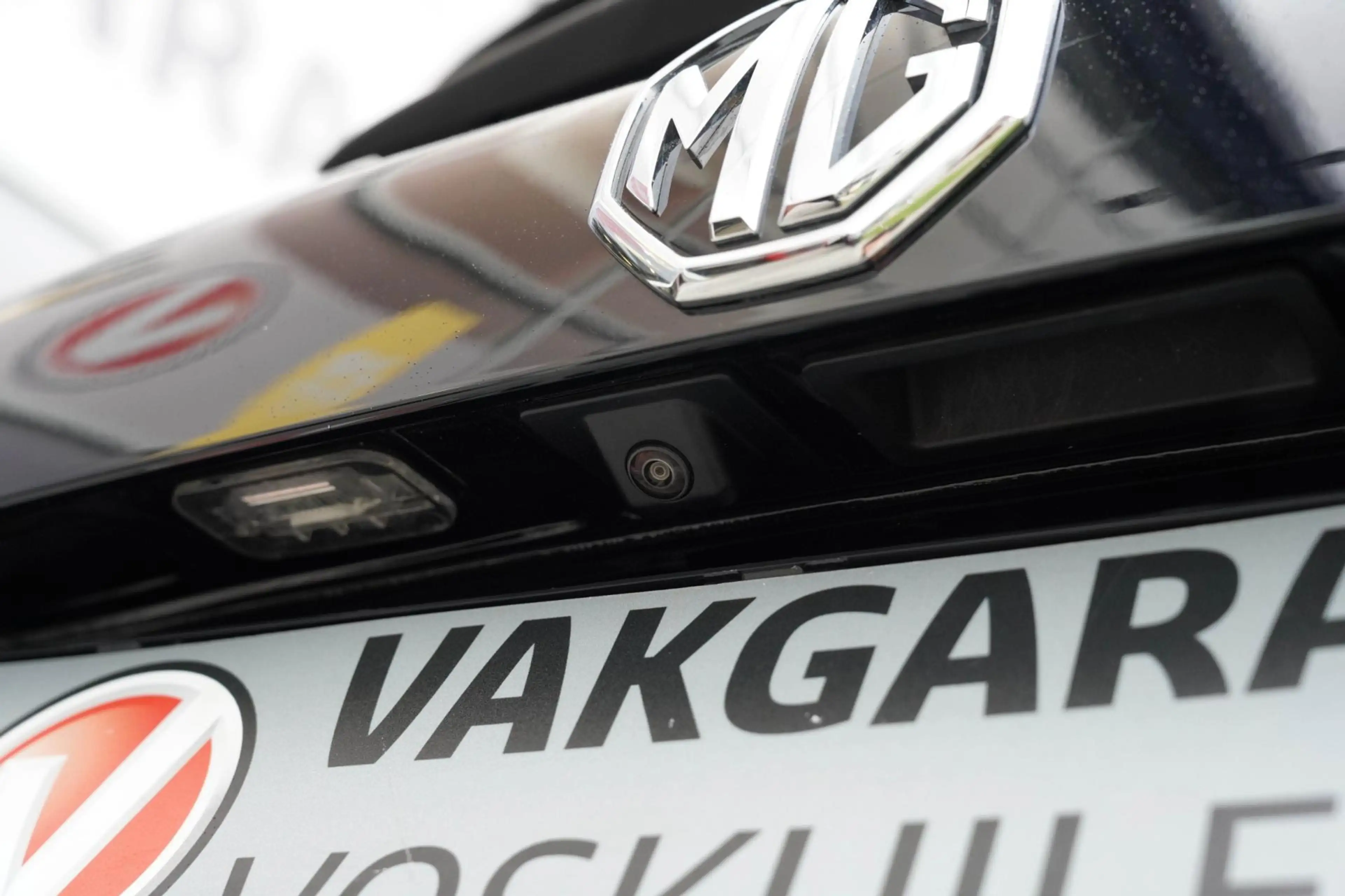 MG EHS 1.5 TGDI Luxury PHEV| Panoramadak | Leder — photo 11