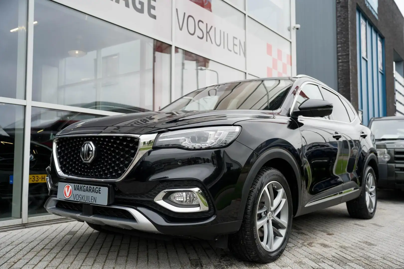 MG EHS 1.5 TGDI Luxury PHEV| Panoramadak | Leder Zwart - 1