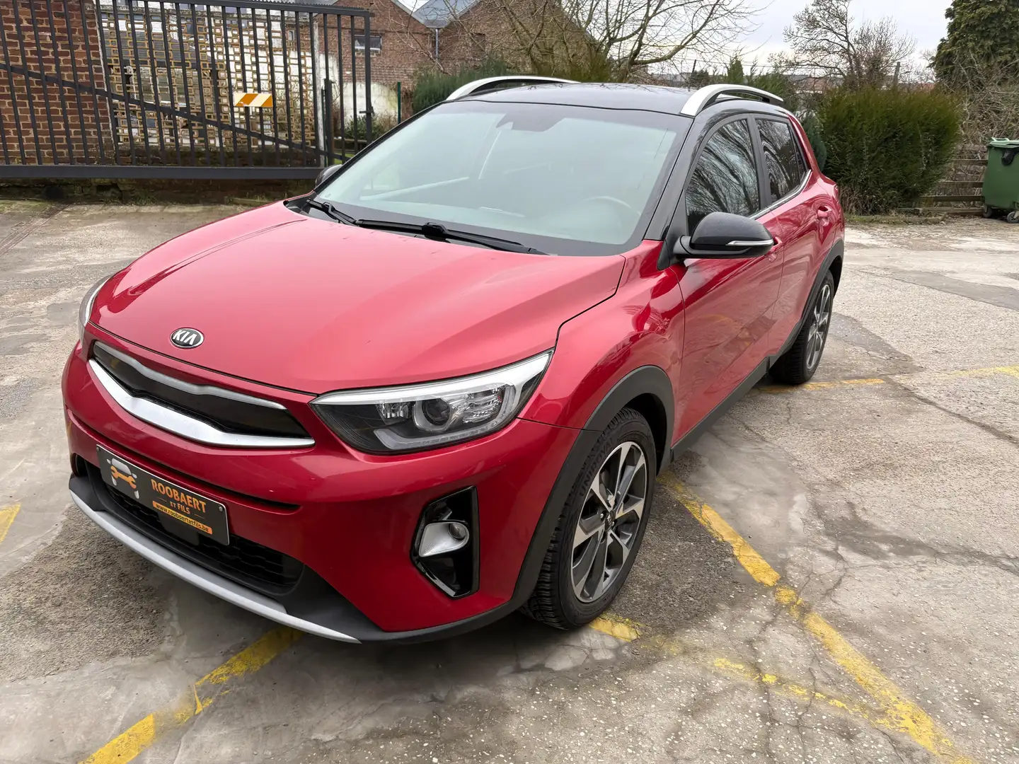 Kia Stonic 1.0 T avec 1 an 1/2 de garantie Rot - 1