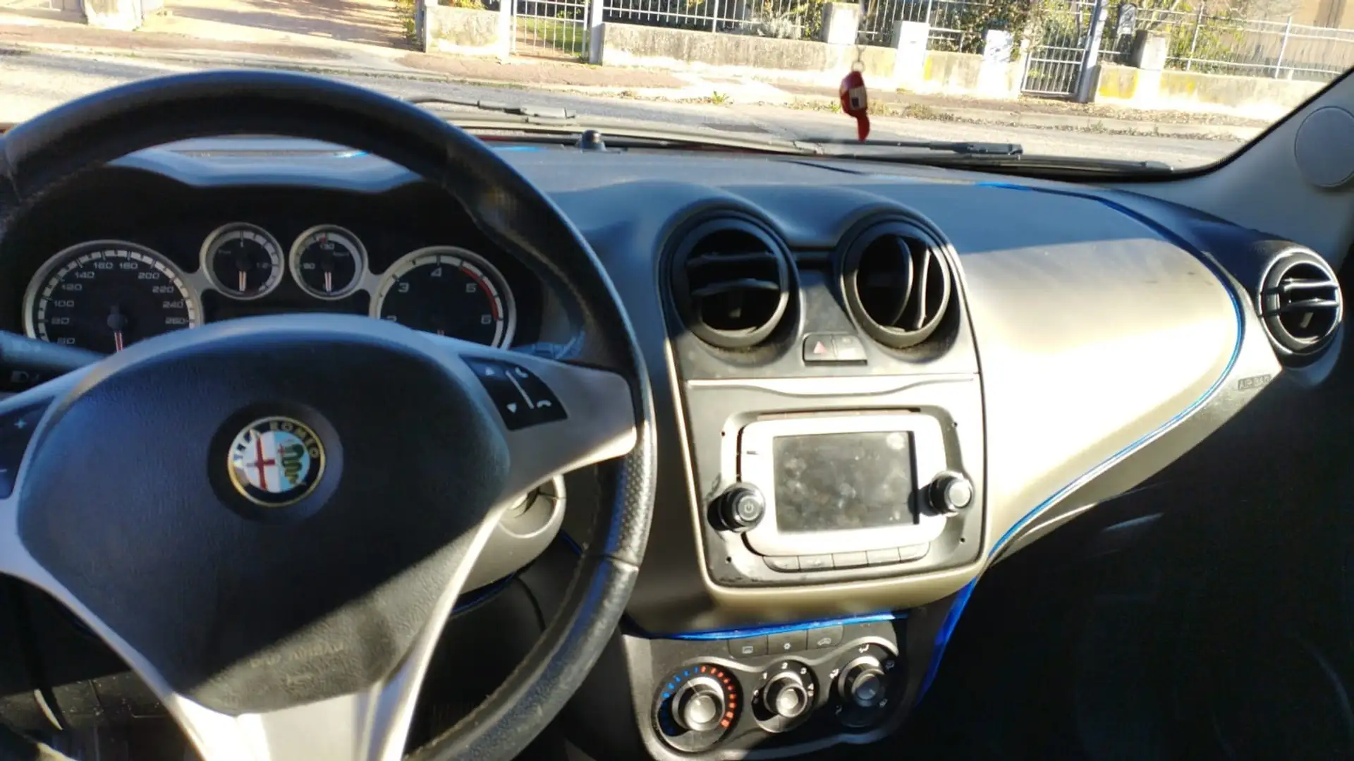 Alfa Romeo MiTo 1.3 jtdm Distinctive 85cv - 2